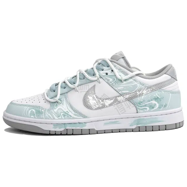 Nike Dunk LTDZ