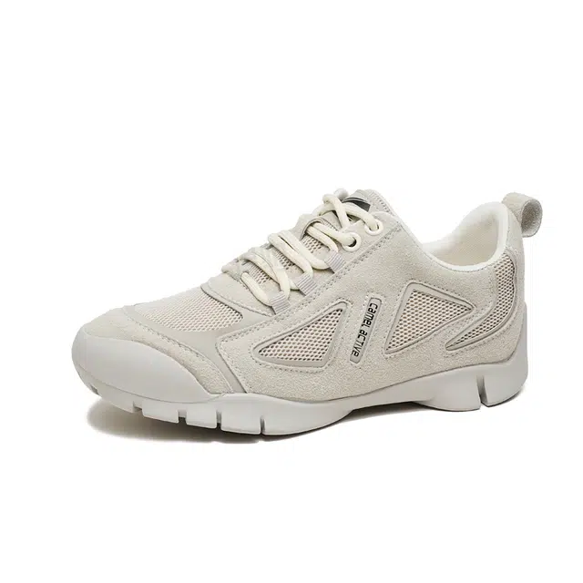 CAMEL ACTIVE