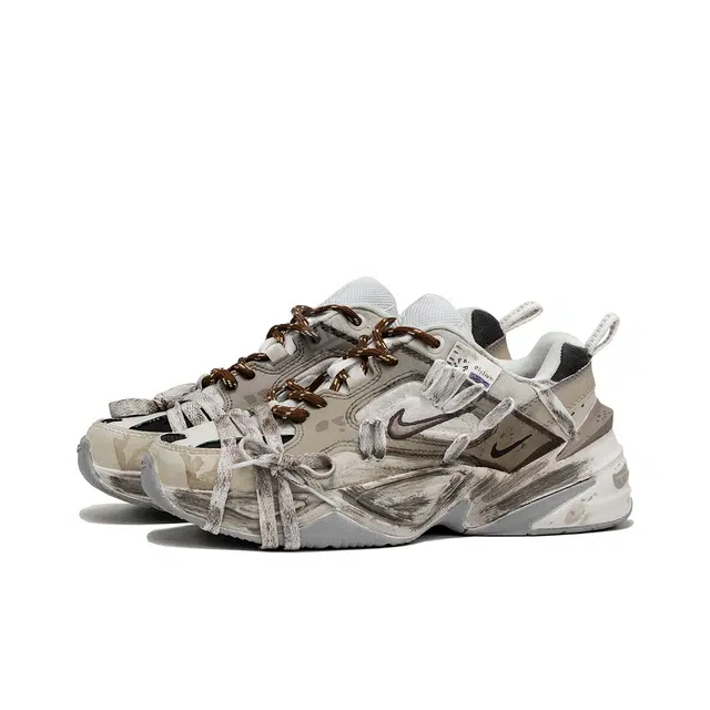 Nike M2K Tekno