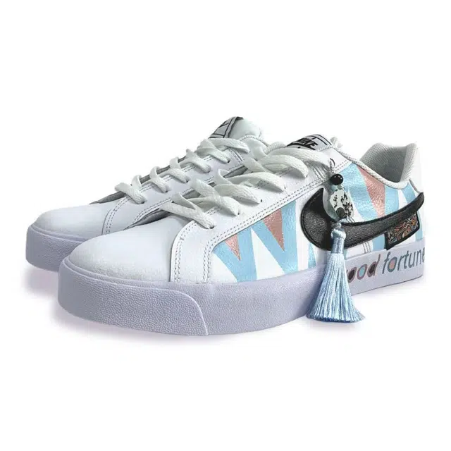 Nike Court Royale AC