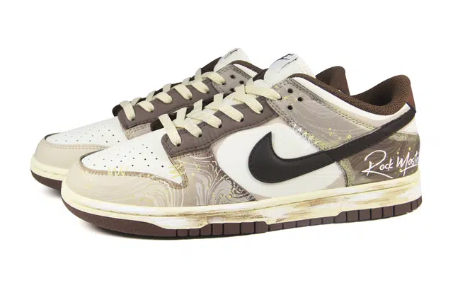 Nike Dunk "Surfaces In Brown And Sail"
