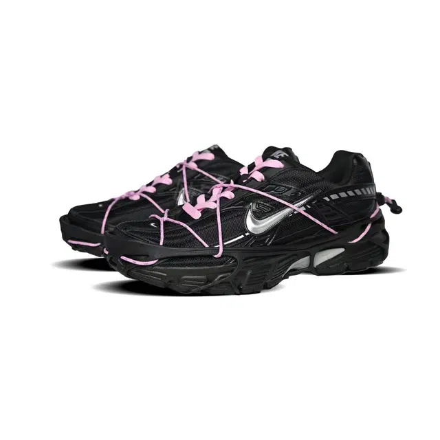 Nike Initiator