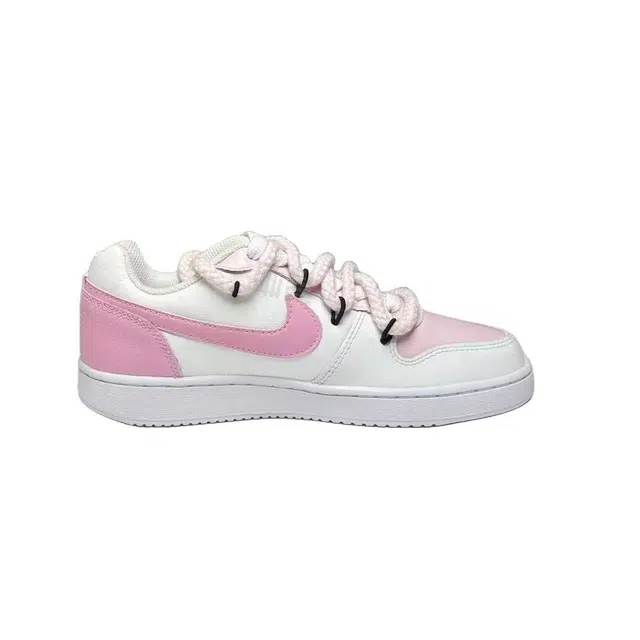Nike EBERNON