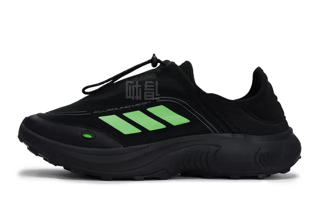 adidas FC WALKER 811
