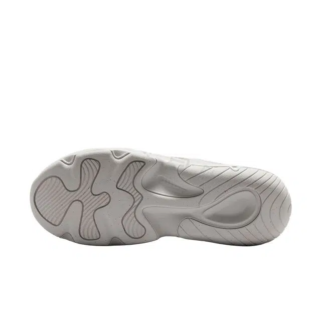 Nike Tech Hera