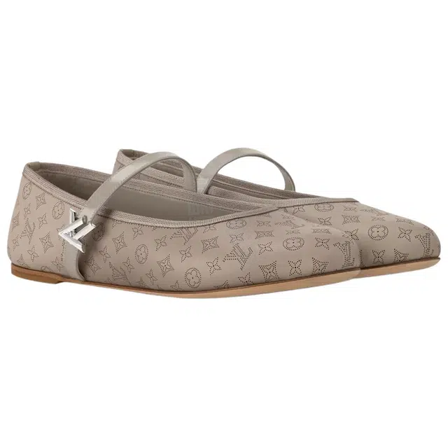 LOUIS VUITTON Romy