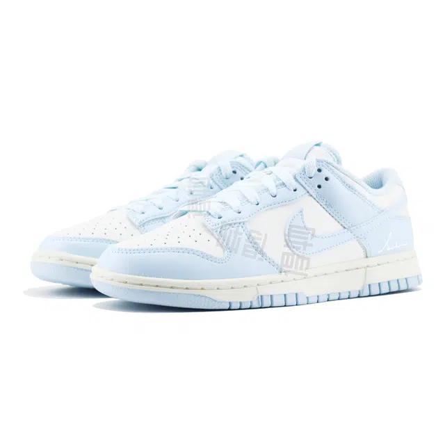 Nike Dunk LOW LOVE