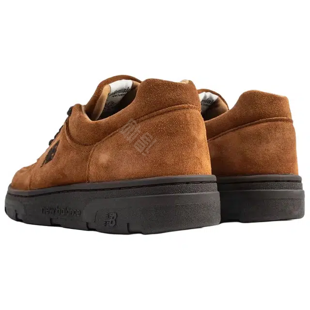 New Balance Allerdale Brown