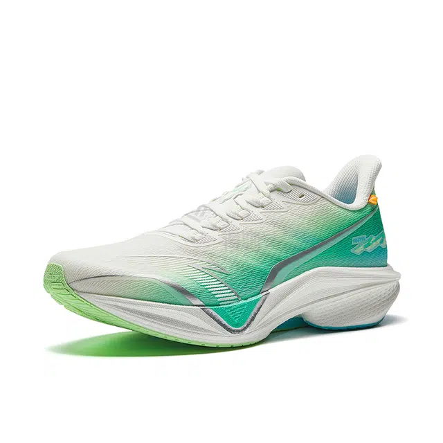 Anta MACH 5.0