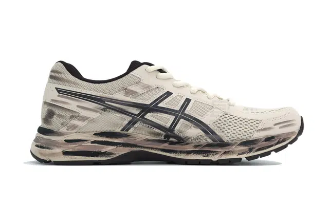 Asics Gel-Contend 4