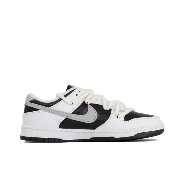 Nike Dunk Reverse Panda 2.0