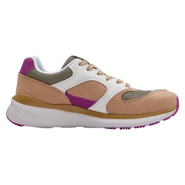 YONEX POWER CUSHION+