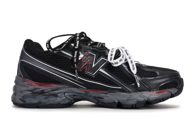 New Balance NB 740 811 11