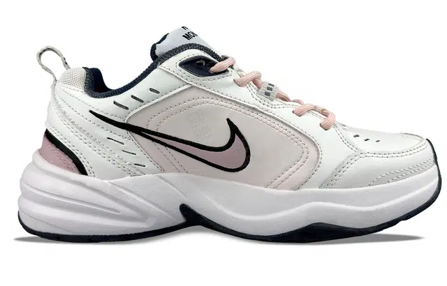 Nike Air Monarch 4