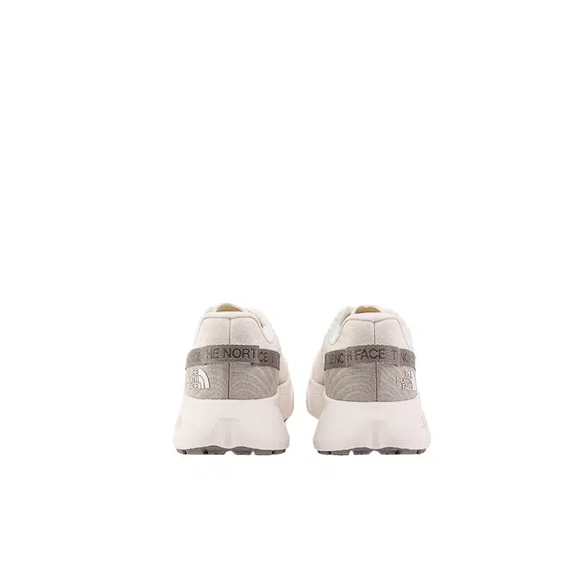 THE NORTH FACE Altamesa 300