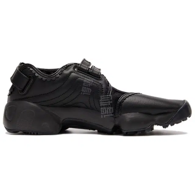 Nike Air Rift BREATHE