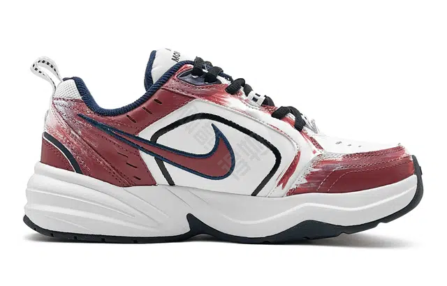 Nike Air Monarch 4