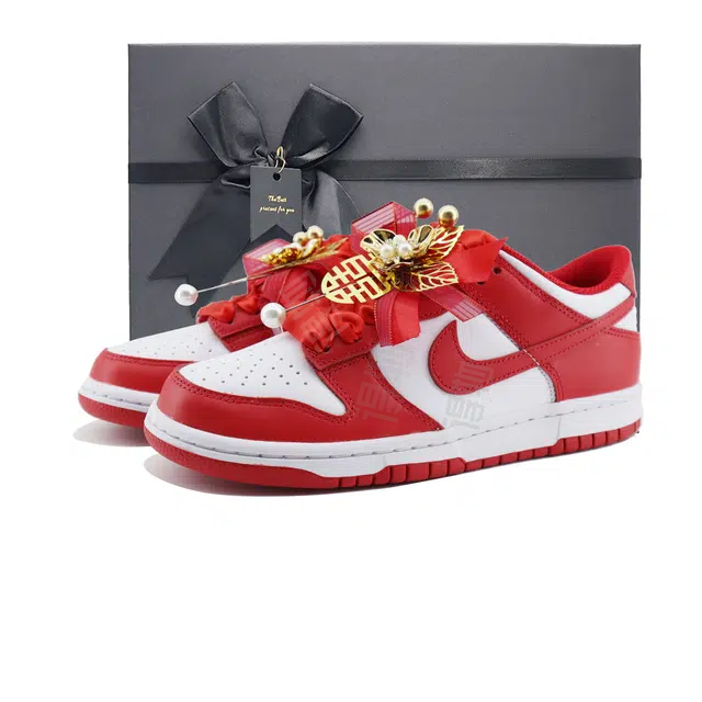 Nike Dunk LOW Retro