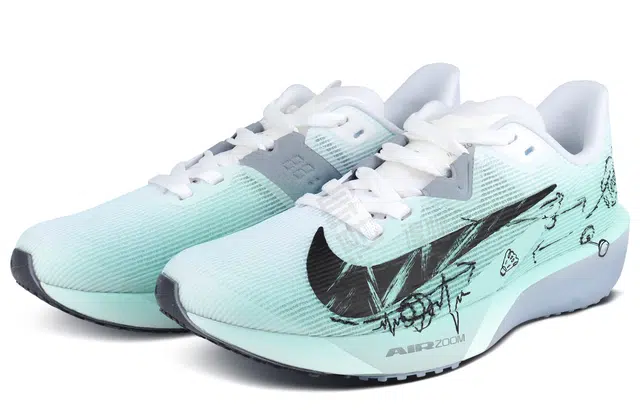 Nike Rival Fly 4