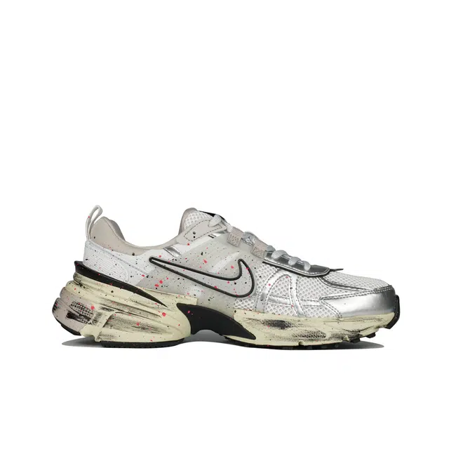 Nike V2K Run Y2K