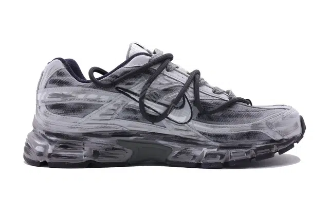 Nike Initiator