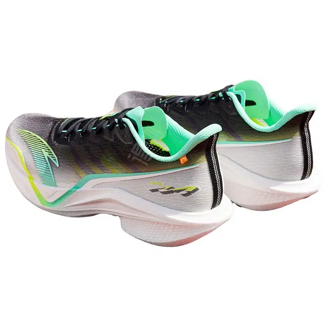 Anta MACH 5.0