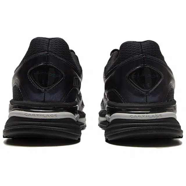 Under Armour HOVR Apparition IRID