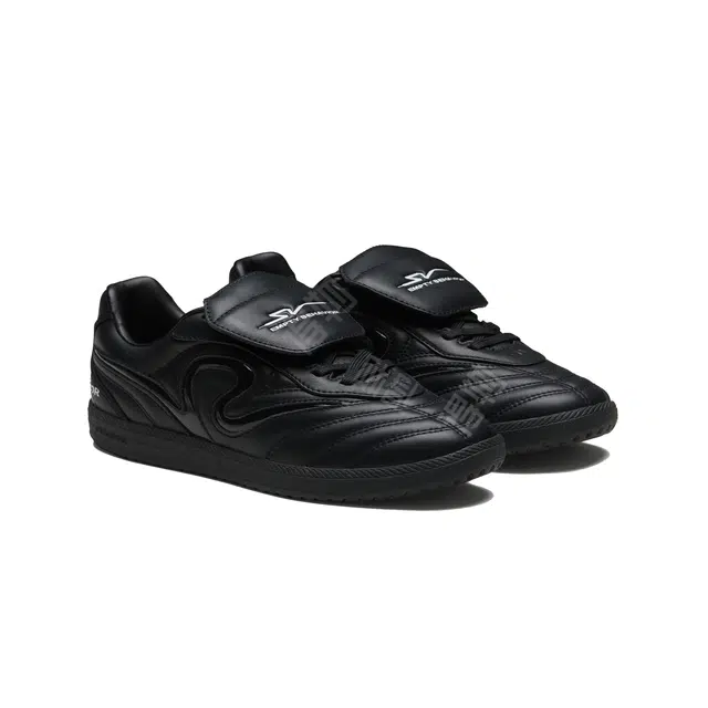 ANTA SNEAKERVERSE OFFSIDE