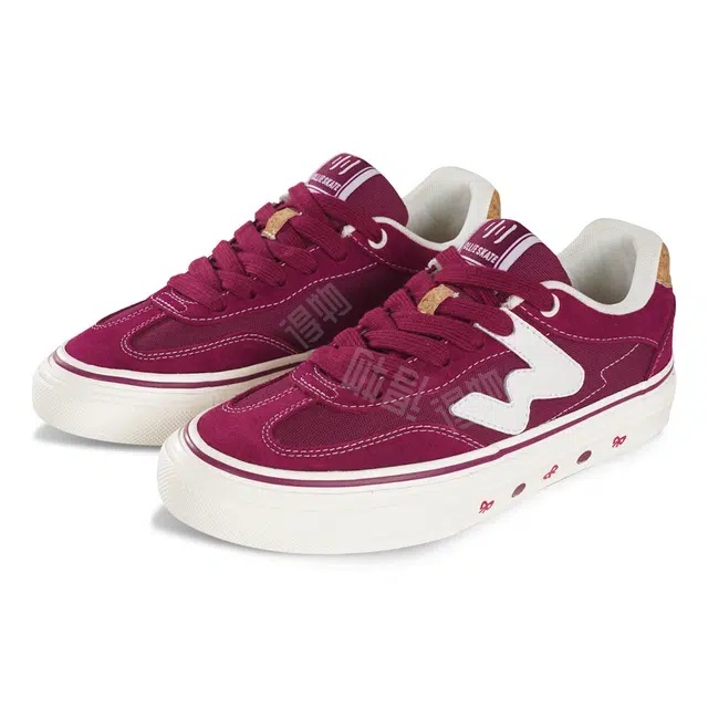ollieskate Wine T