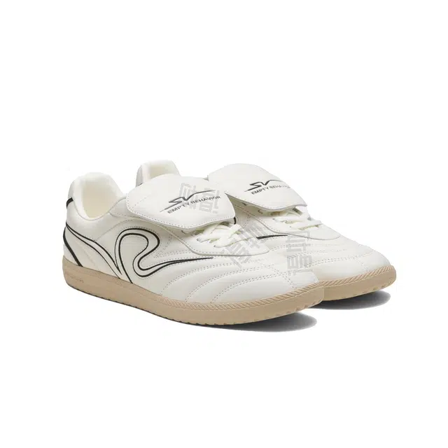 ANTA SNEAKERVERSE OFFSIDE