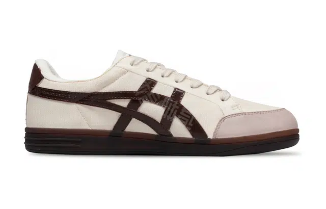 Onitsuka Tiger Advanti look