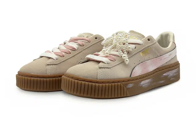 FENTY BEAUTY x PUMA Suede Platform