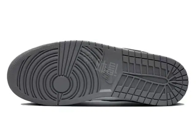 Jordan Air Jordan 1 Low "Iron Heart Silver Brown"