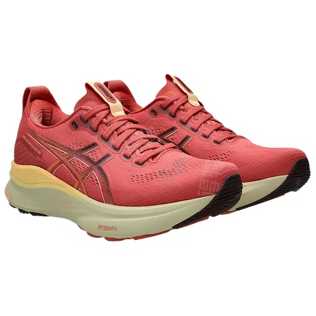 Asics GEL-KAYANO 32
