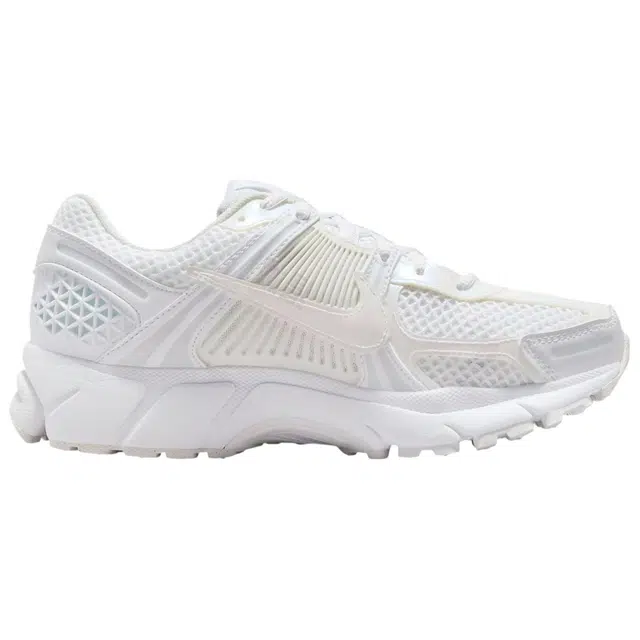 Nike Air Zoom Vomero 5