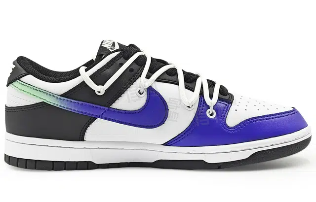 Nike Dunk "WhiteBlack"