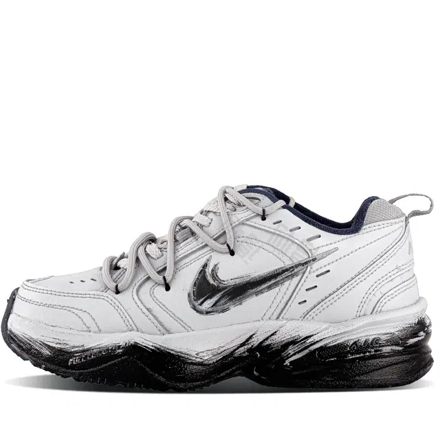 Nike Air Monarch 4