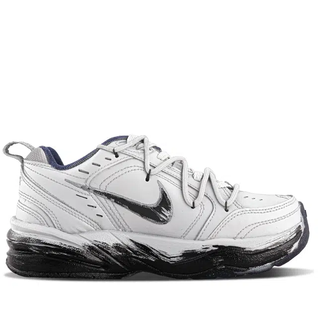 Nike Air Monarch 4