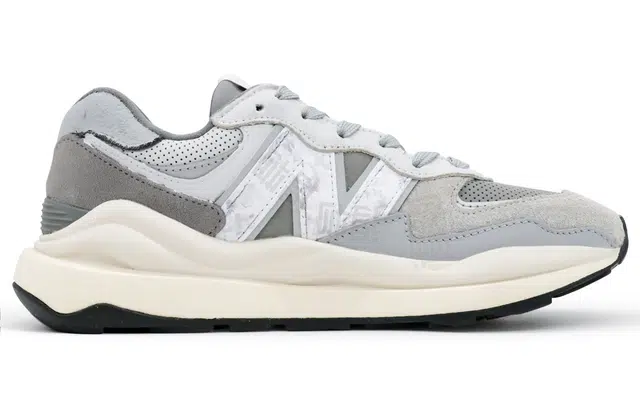 New Balance NB 5740 Love