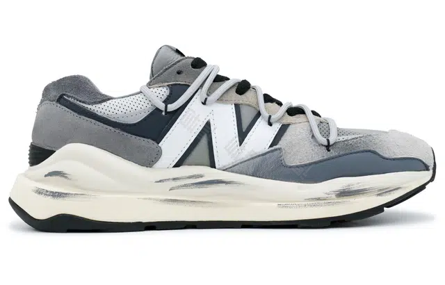 New Balance NB 5740 Love