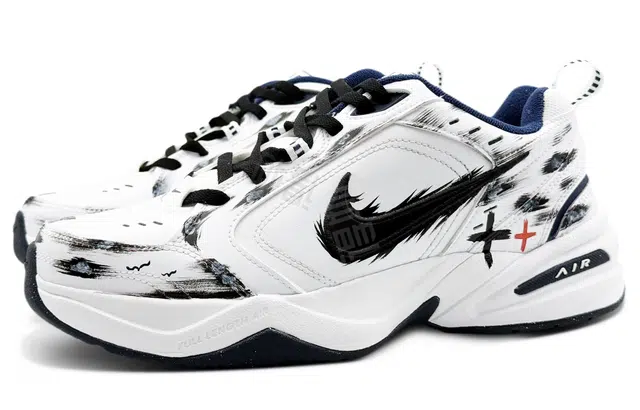 Nike Air Monarch 4