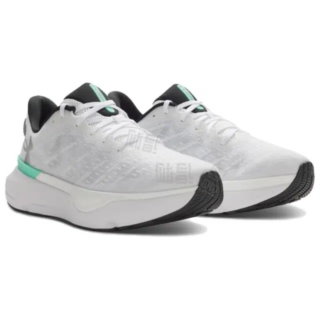 Under Armour Infinite Pro Breeze