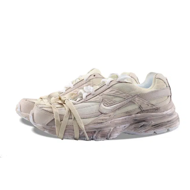 Nike Initiator Y2K