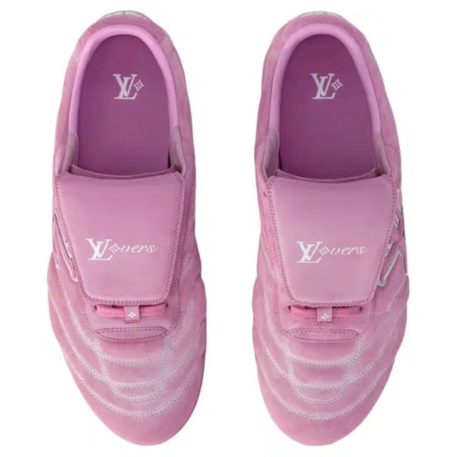 LOUIS VUITTON Footprint Soccer