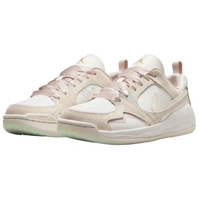 Jordan CMFT Era Croc Swoosh