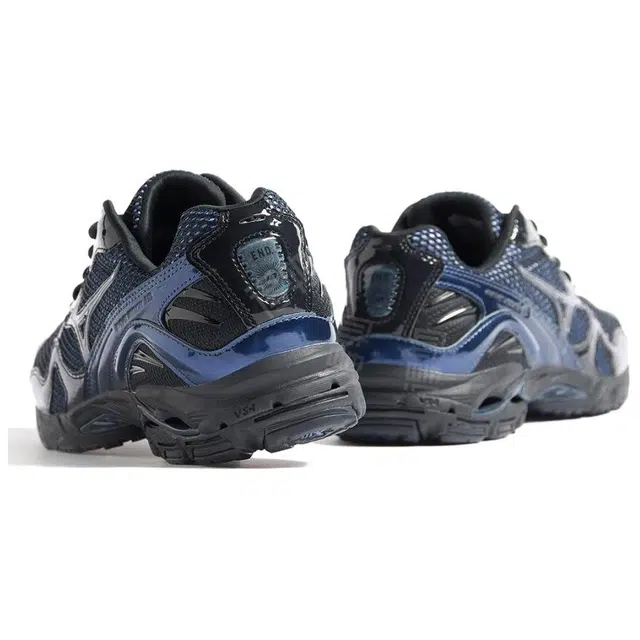END. x Mizuno Wave Rider 10
