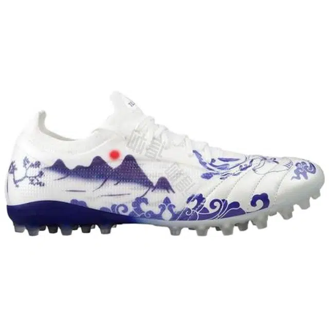 TLSS x KELME