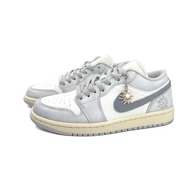 Nike Air Jordan 1 Low "Sun and Moon"