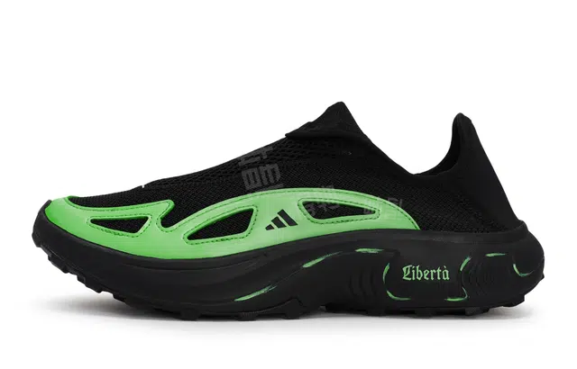 adidas FC WALKER 811