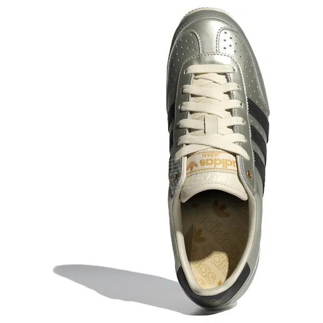 adidas originals JAPAN